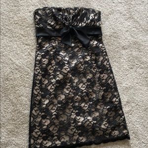 White House Black Market strapless dress